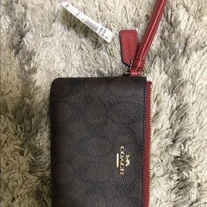 Soldddd ❌❌❌ Coach wristlet wallet (authentic)
